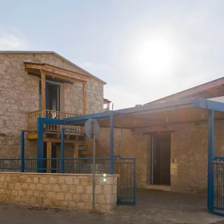 Prázdninový dům At The Olive Manor Peristerona (Paphos)