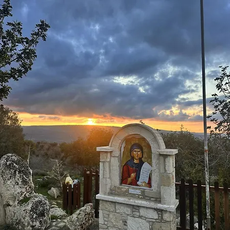 At The Olive Manor * Peristerona (Paphos)