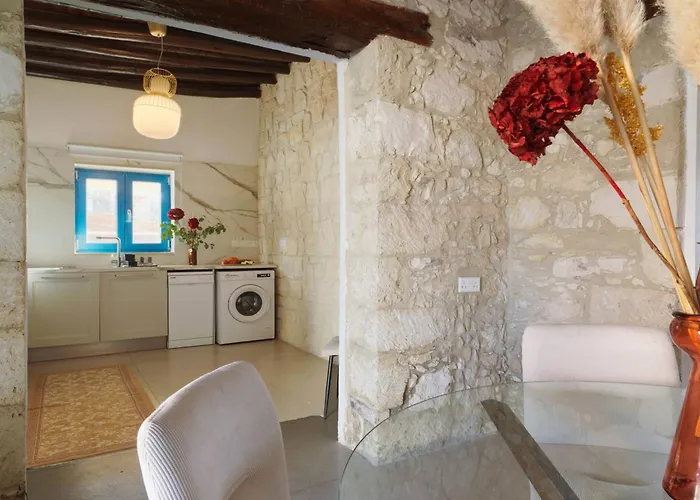 Semesterbostad At The Olive Manor